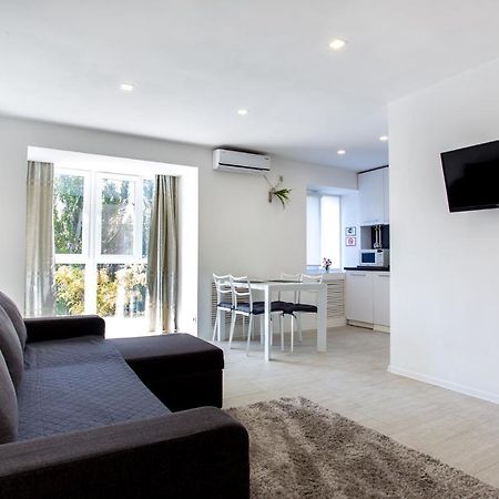 Apartment On Ushakova Херсон Екстериор снимка
