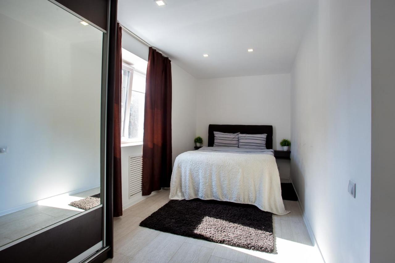 Apartment On Ushakova Херсон Екстериор снимка